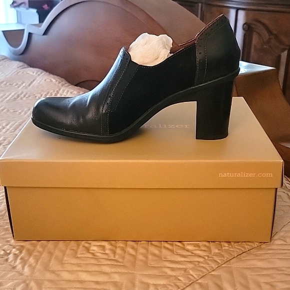 Naturalizer Klipper BLACK Leather 21867001 Shoe Size 7 1/2 Wide Used - Picture 7 of 8